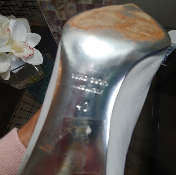 Italian Leather Boots with Buckle with Pointed Toe - Picture 3 of 4